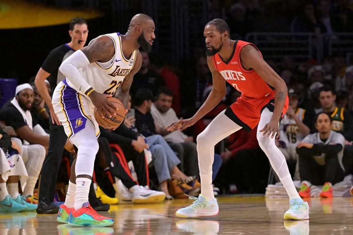 爱体育入口-NBA排名大变脸！火箭湖人抢第3，3队争西部第5，骑士队第4难保